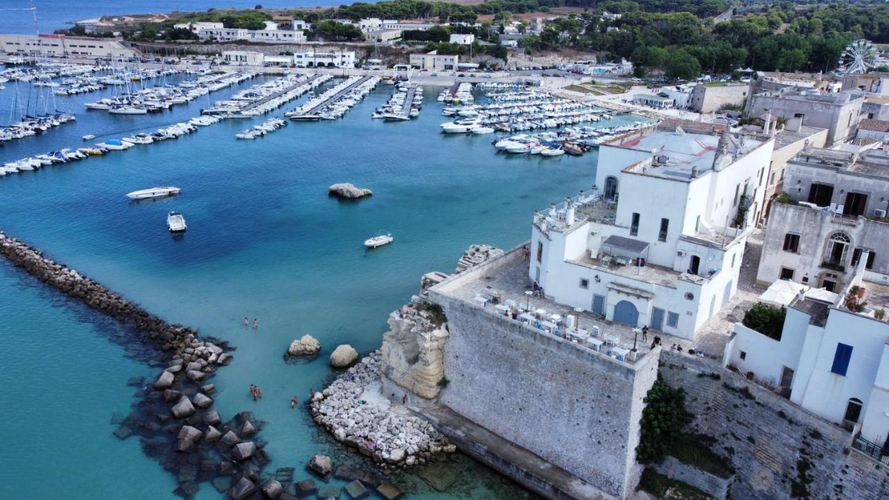 Graziosa Soluzione Indipendente Nel Cuore Del Centro Storico Otranto Exterior photo