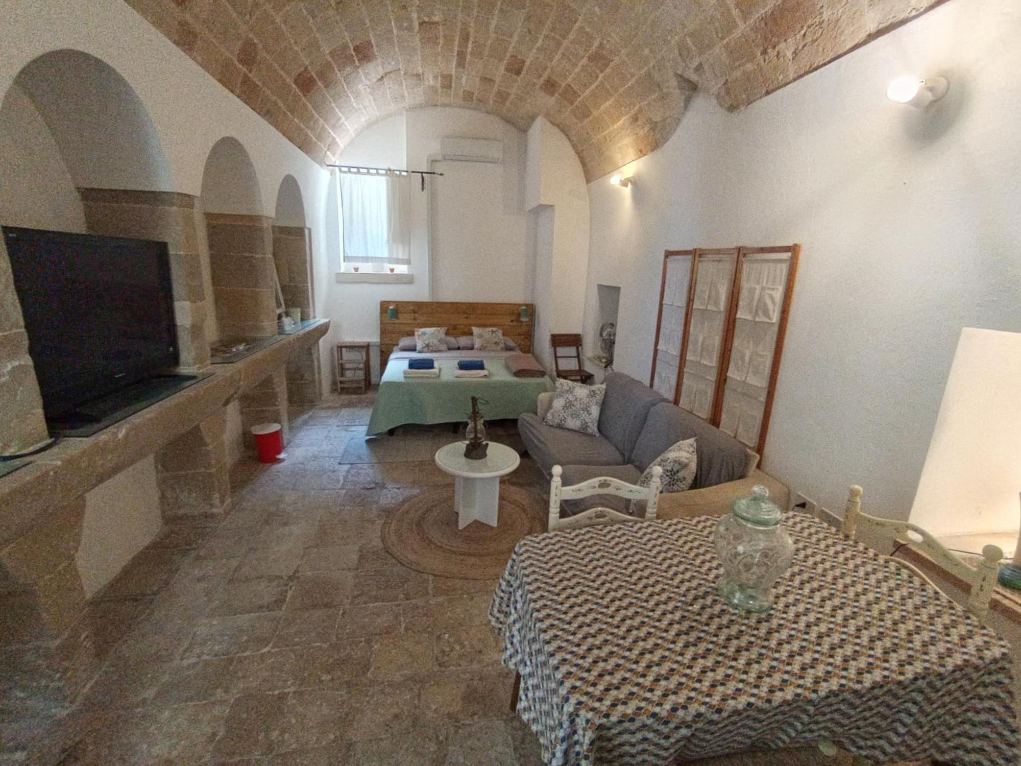 Graziosa Soluzione Indipendente Nel Cuore Del Centro Storico Otranto Exterior photo